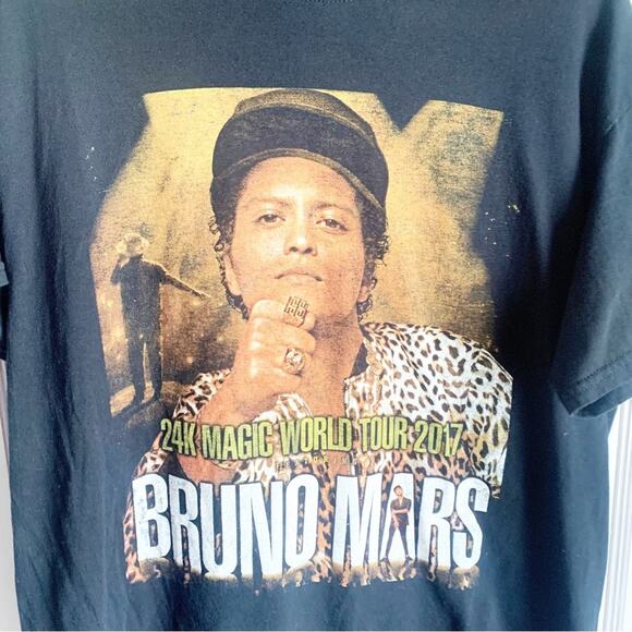 Bruno Mars 24K Magic World Tour 2017 Concert T-Shirt Graphic Tee Music Gildan L - Picture 2 of 8